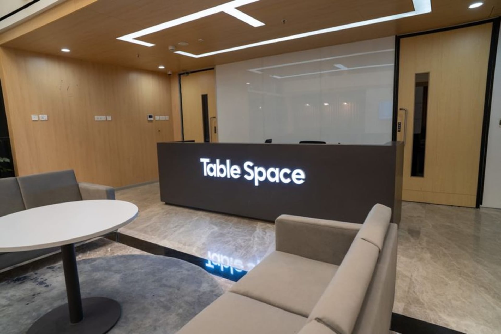 Table Space - coworking space