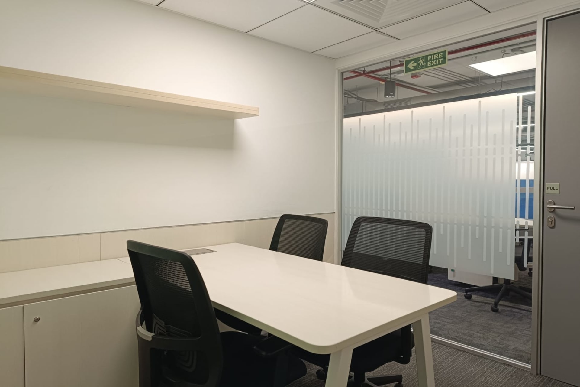 Table Space - coworking space