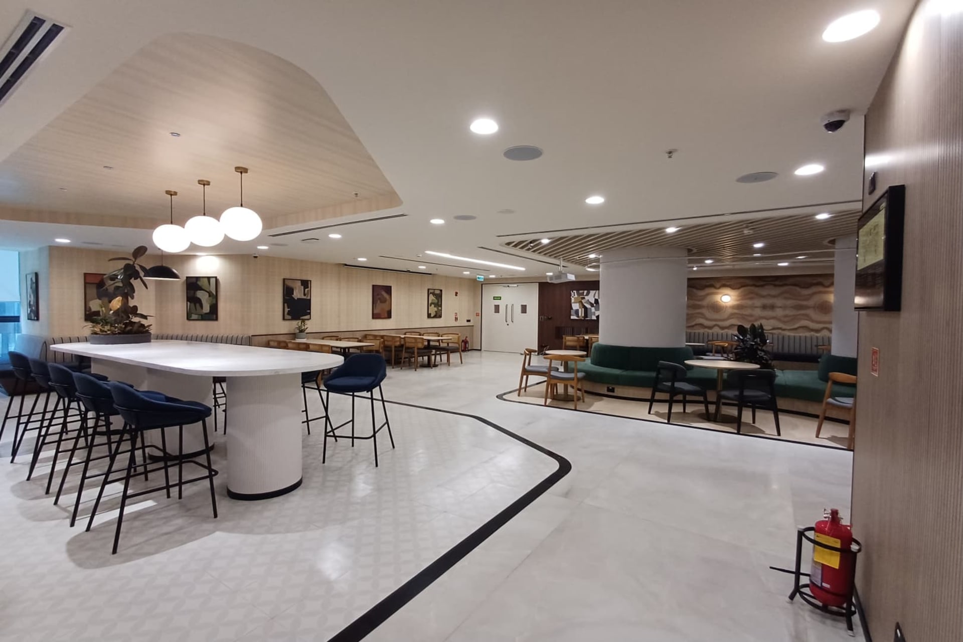 Table Space - coworking space