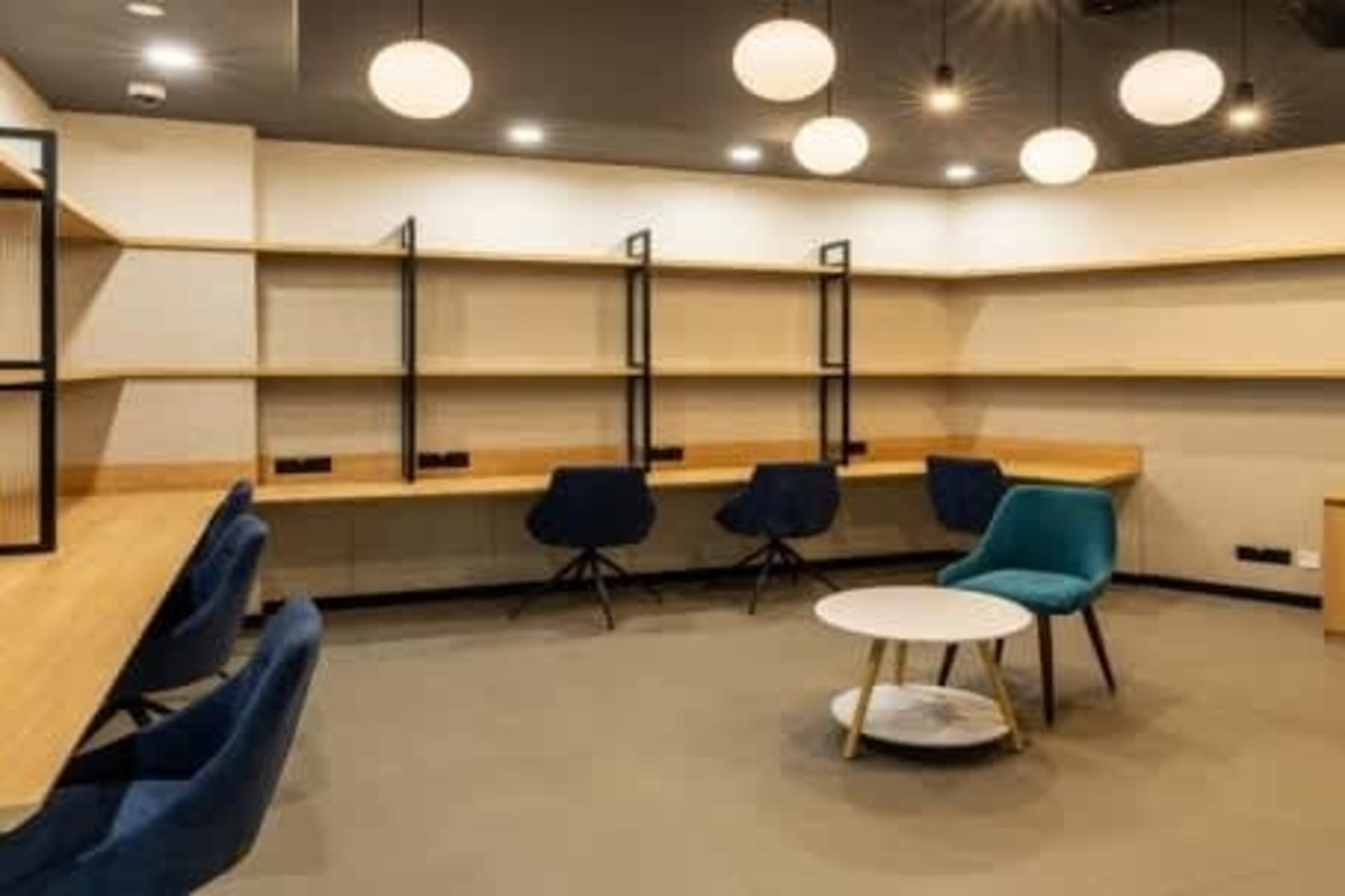 281/174 day pass in Kishanpur