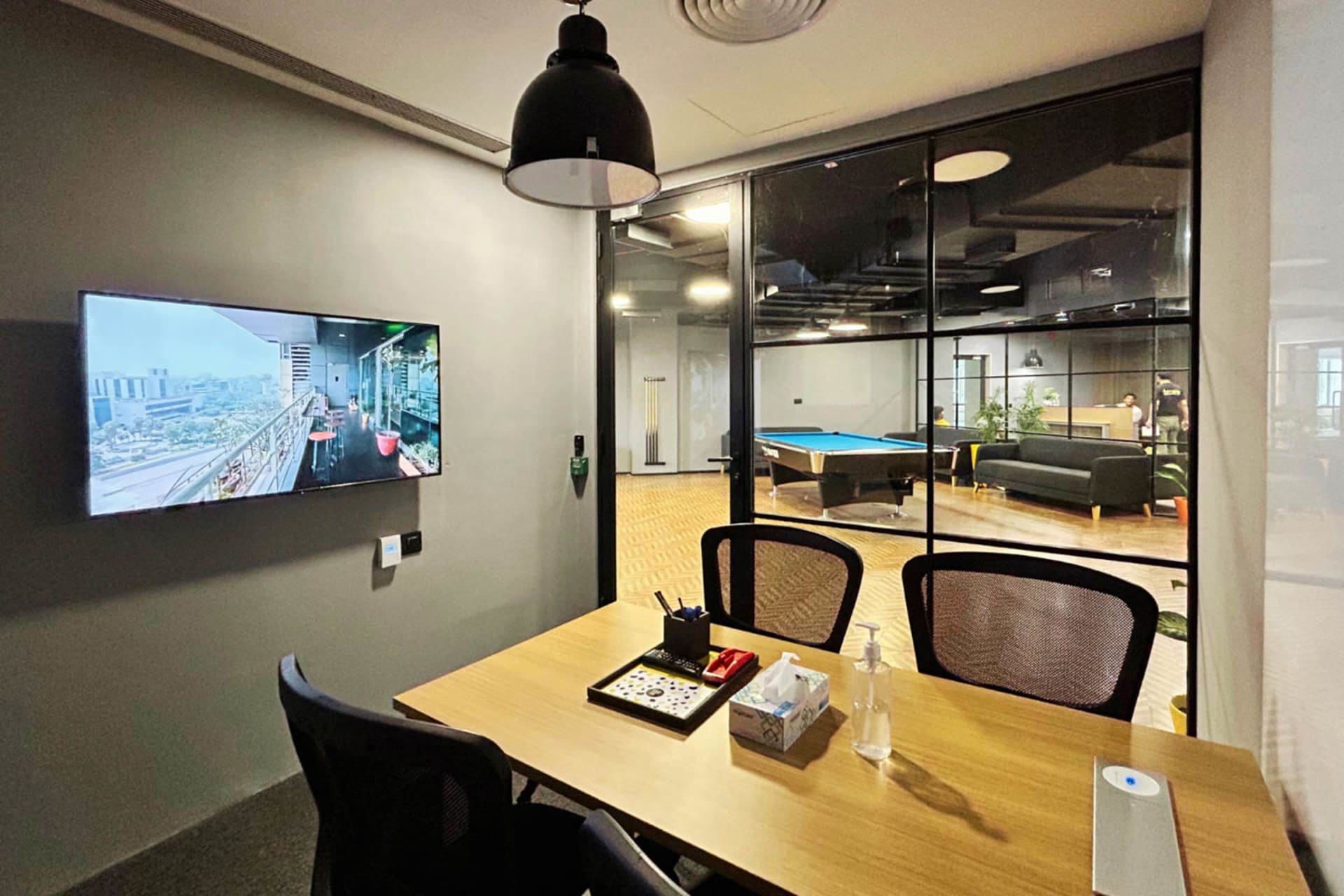 The Circle.Work meeting rooms in Huda City Centre, Gurgaon