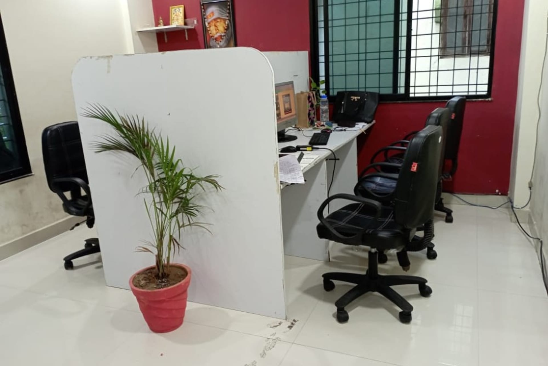 The Minimal Co-Working Space - coworking space
