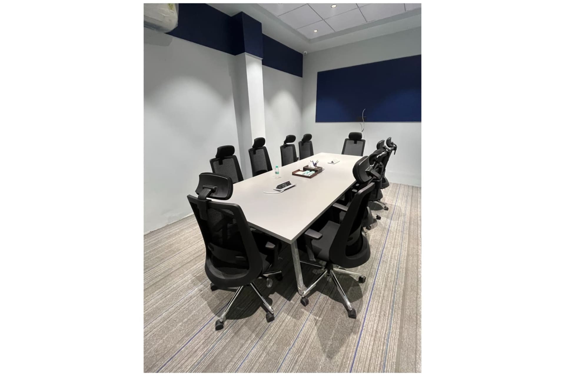 Thryve Coworking day pass in Sector 15A