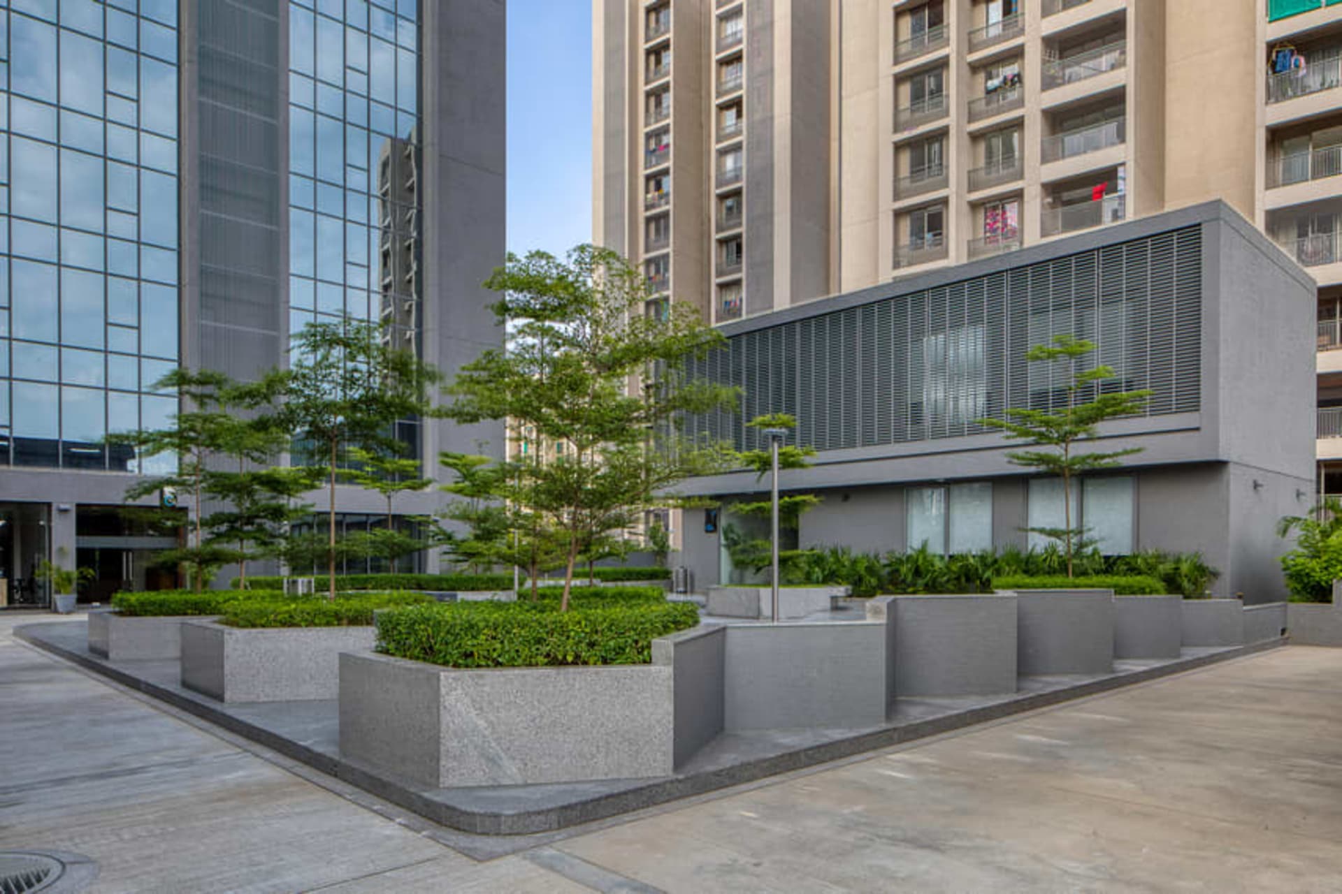 Titanium Business Park - Tower B in Ahmedabad