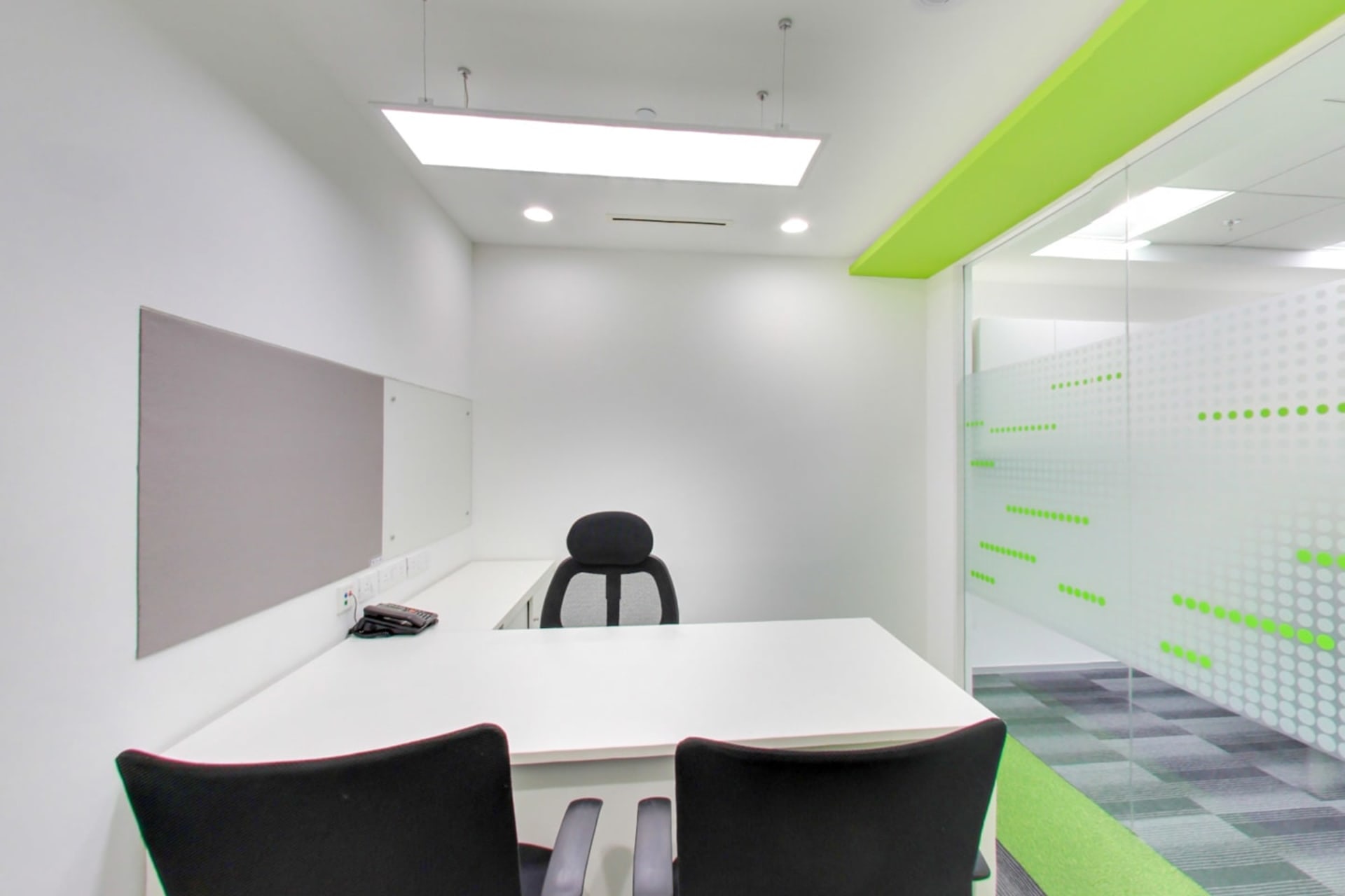 Vatika Business Centre - coworking
