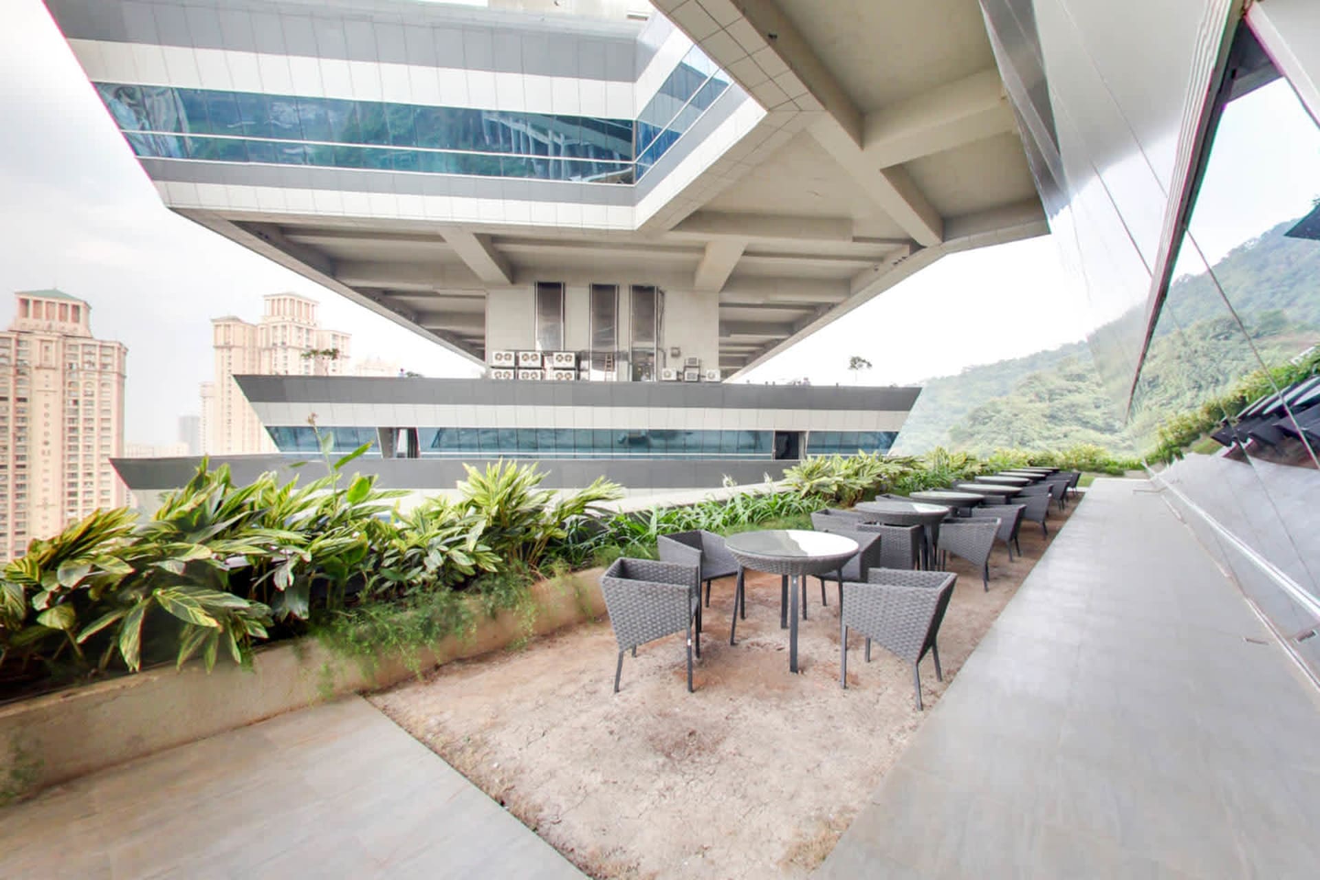 Vatika Business Centre - coworking