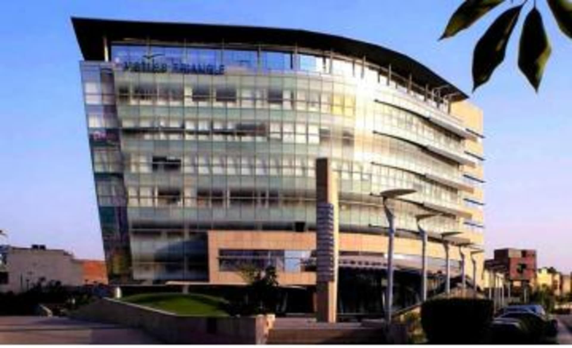 Vatika Triangle private space in MG Road Gurgaon, Gurgaon