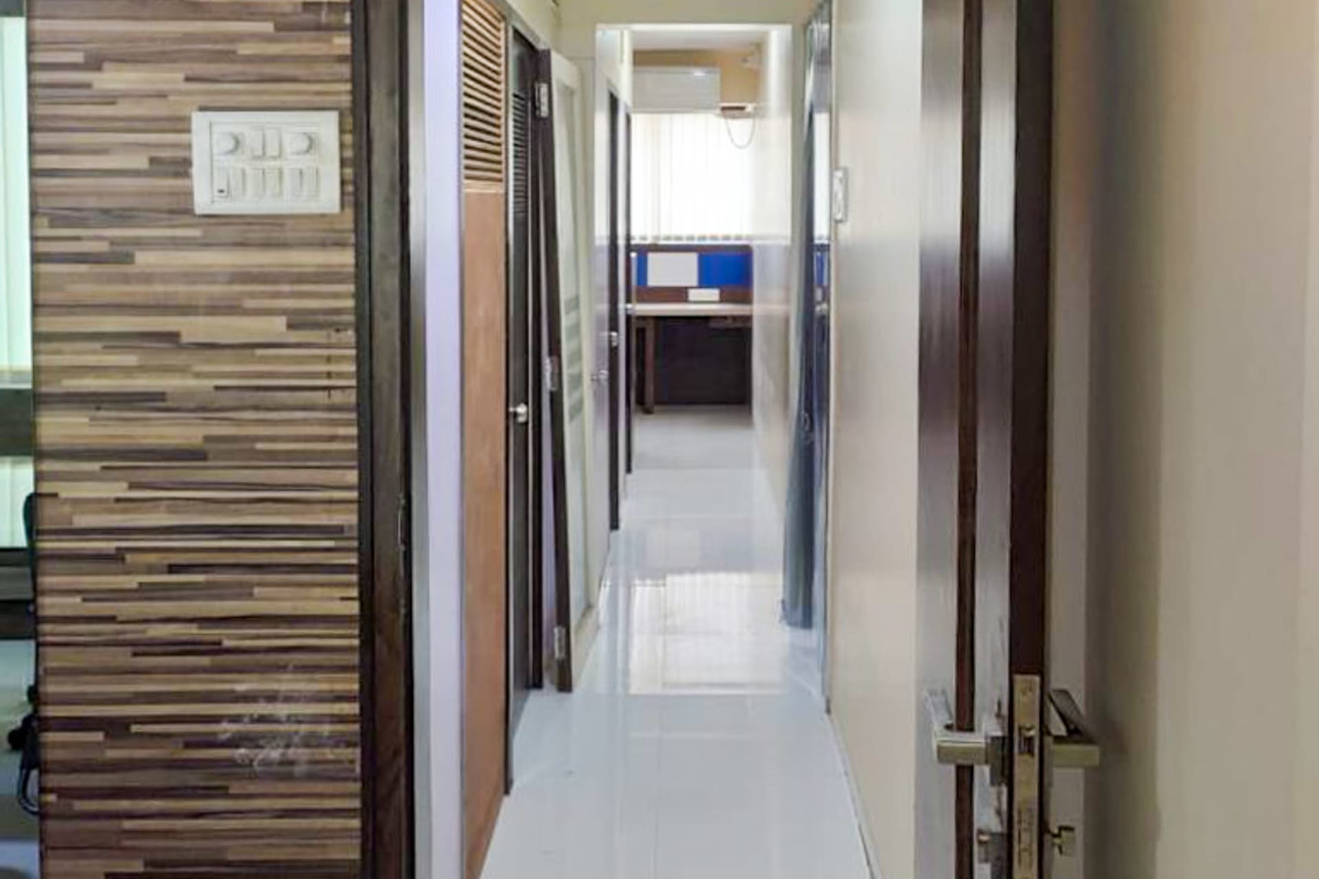 VCN Coworking Space - coworking space
