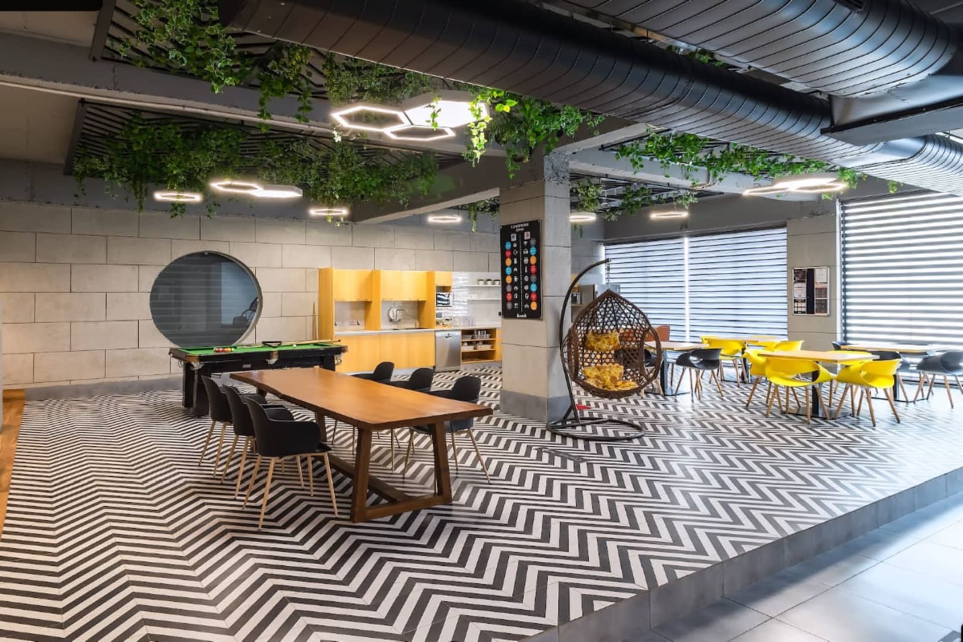 &work Co-working - coworking space