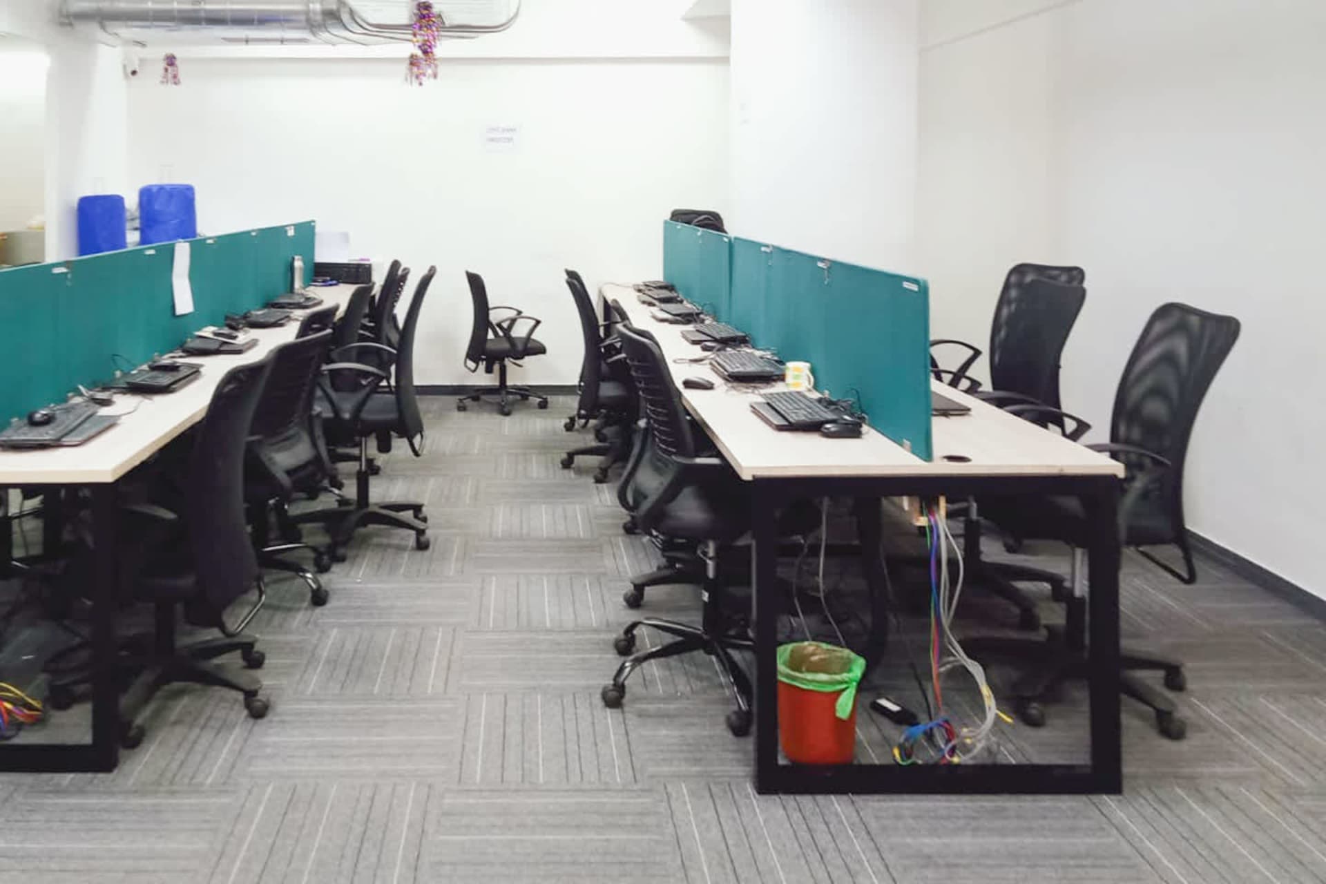 Work Square Crescent Solitaire, Sakinaka