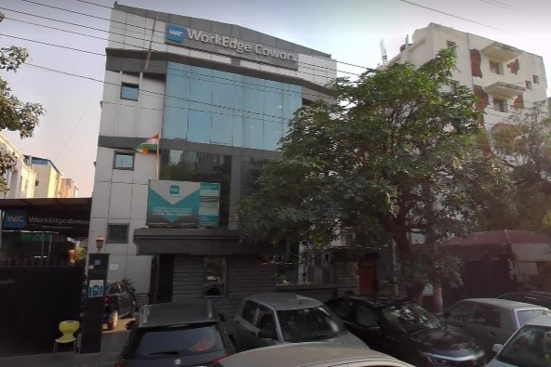Workedge Coworx - coworking space