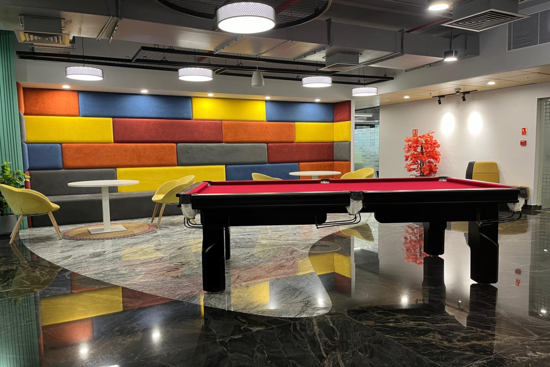 WorkEZ Clubhouse - coworking space