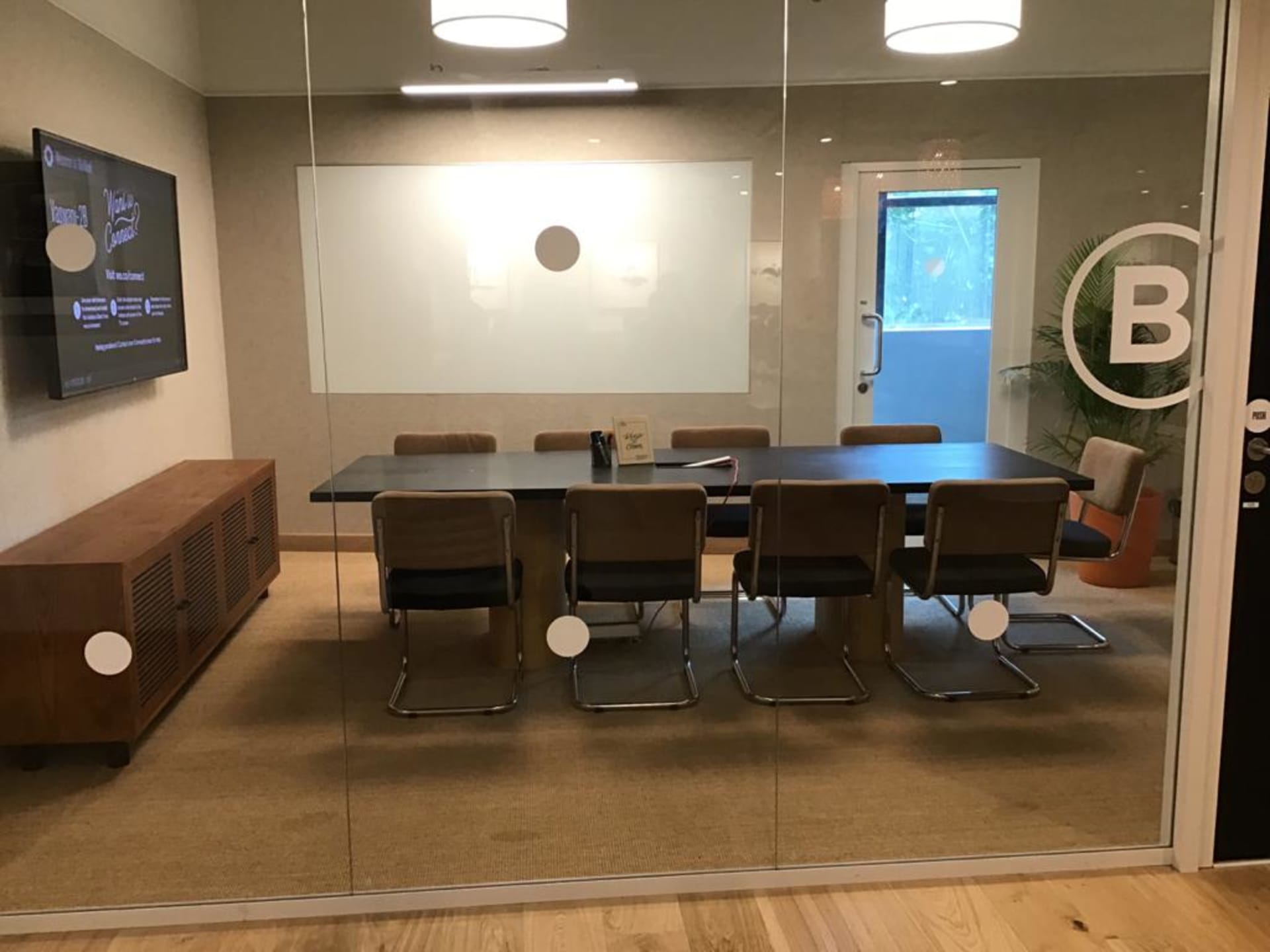 WeWork conference rooms in Worli, Mumbai
