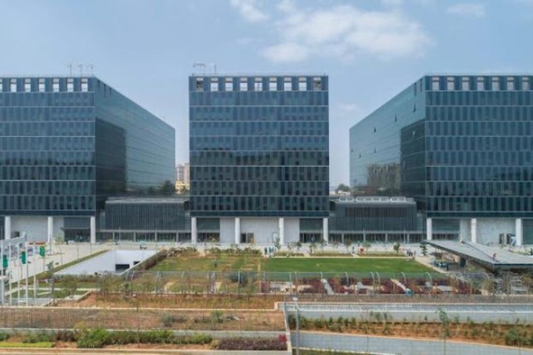 The Executive Center - Helios Business Park, Outer Ring Road