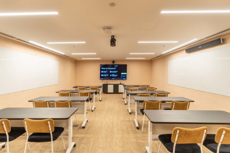 Tech Room For Rent WeWork - Prestige Tech Park, Meeting Rooms in Kadubeesanahalli ...