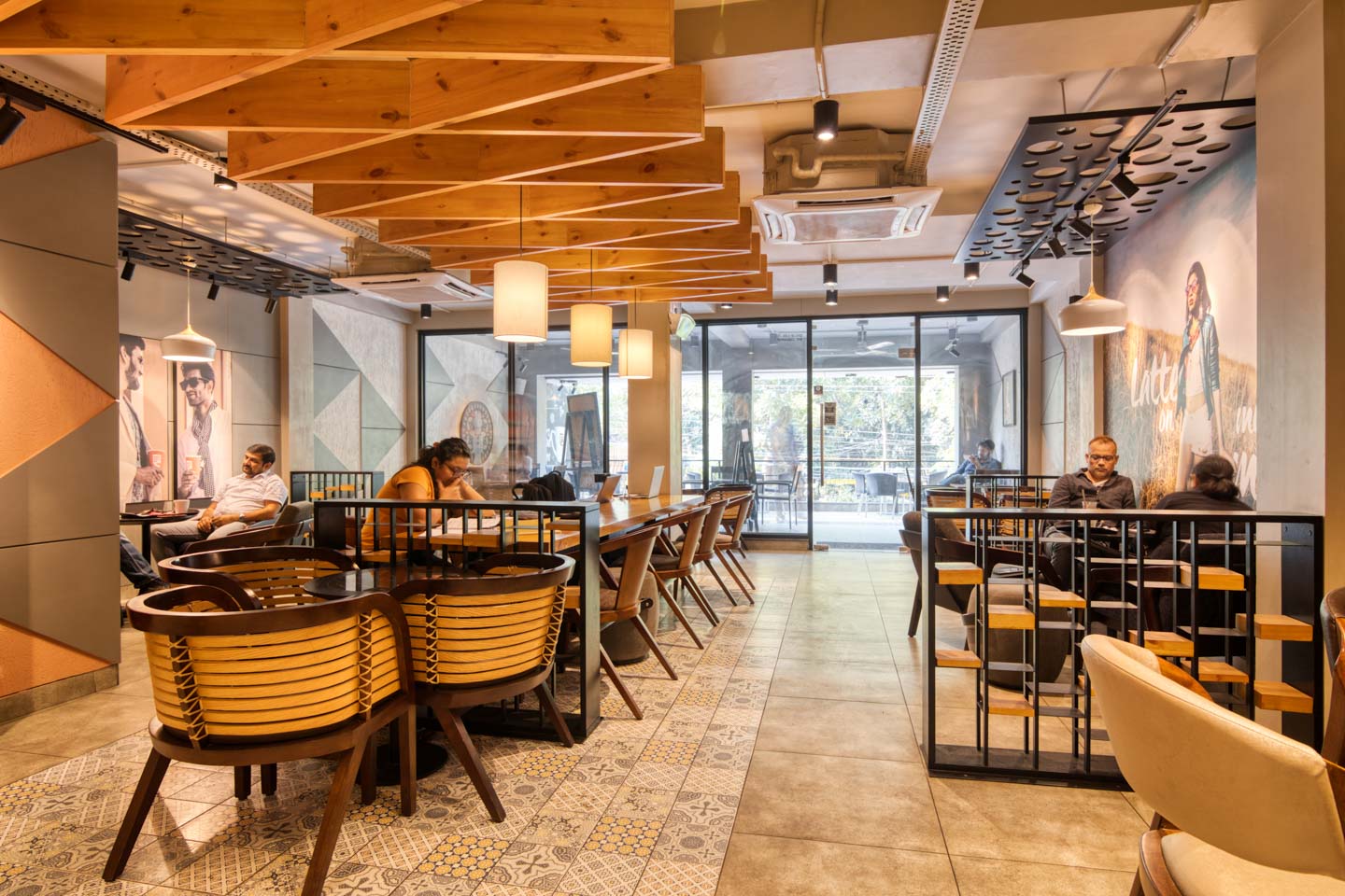 Cafe Coffee Day CCD Now Available For Coworking Janakpuri