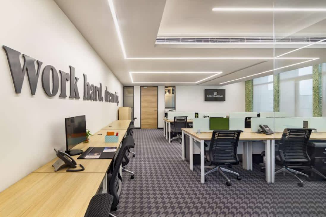 Corporatedge - flexi-desk