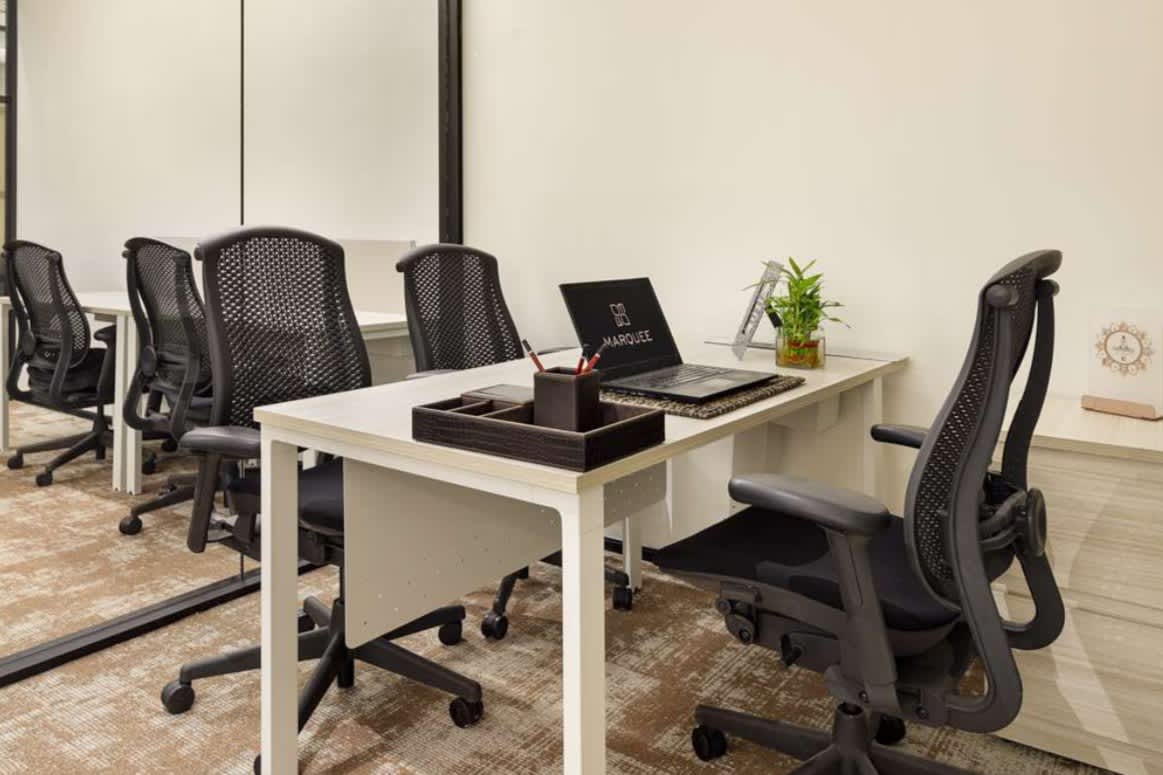 Corporatedge - flexi-desk