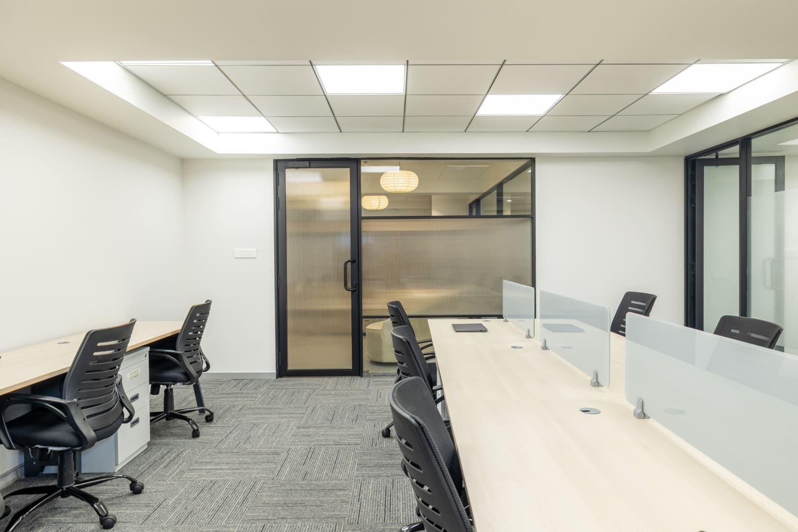 DBS Business Center - flexi-desk