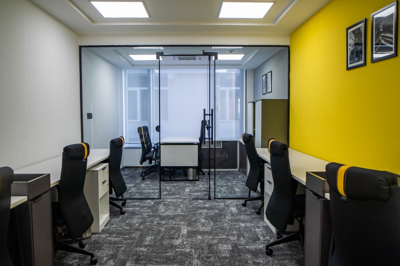 Iksana Workspaces - flexi-desk