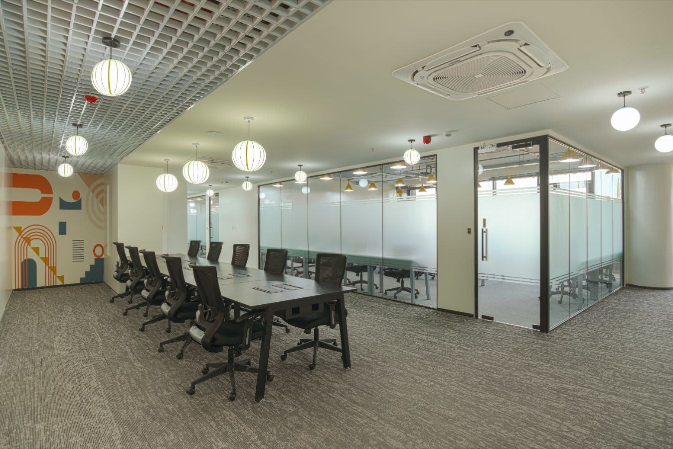 Innov8 - flexi-desk