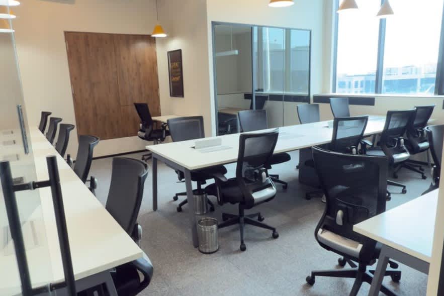 Innov8 - flexi-desk