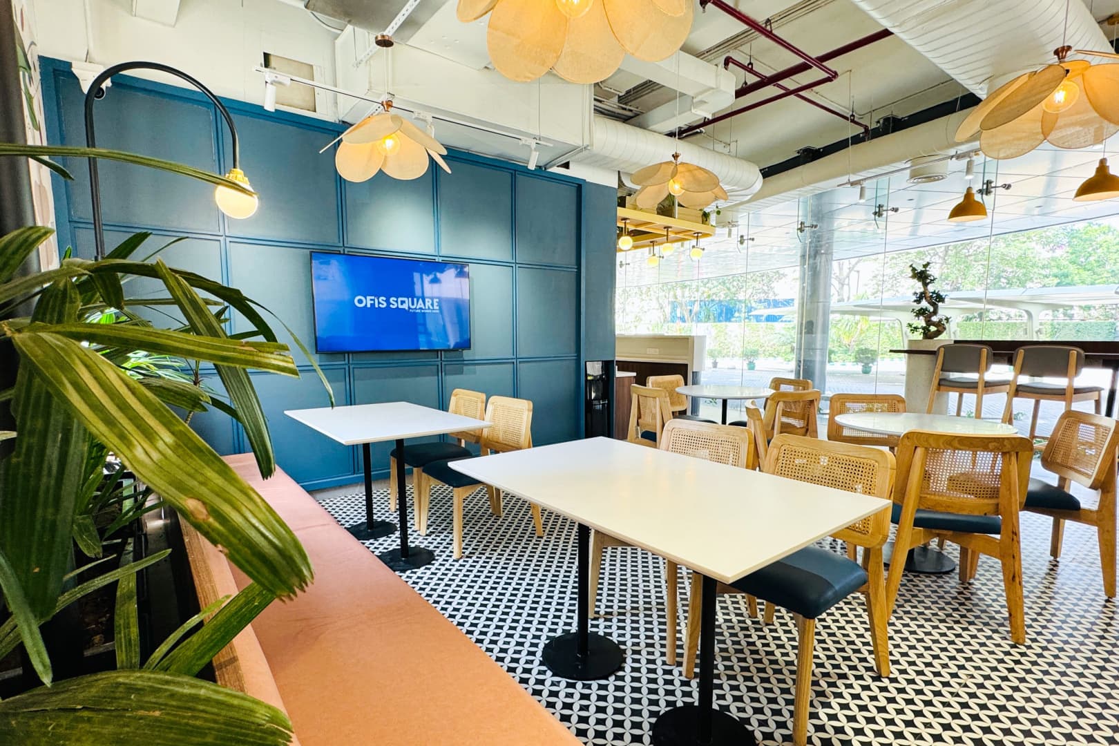 Ofis Square - flexi-desk