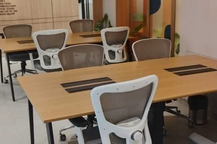 Ofis Square - flexi-desk