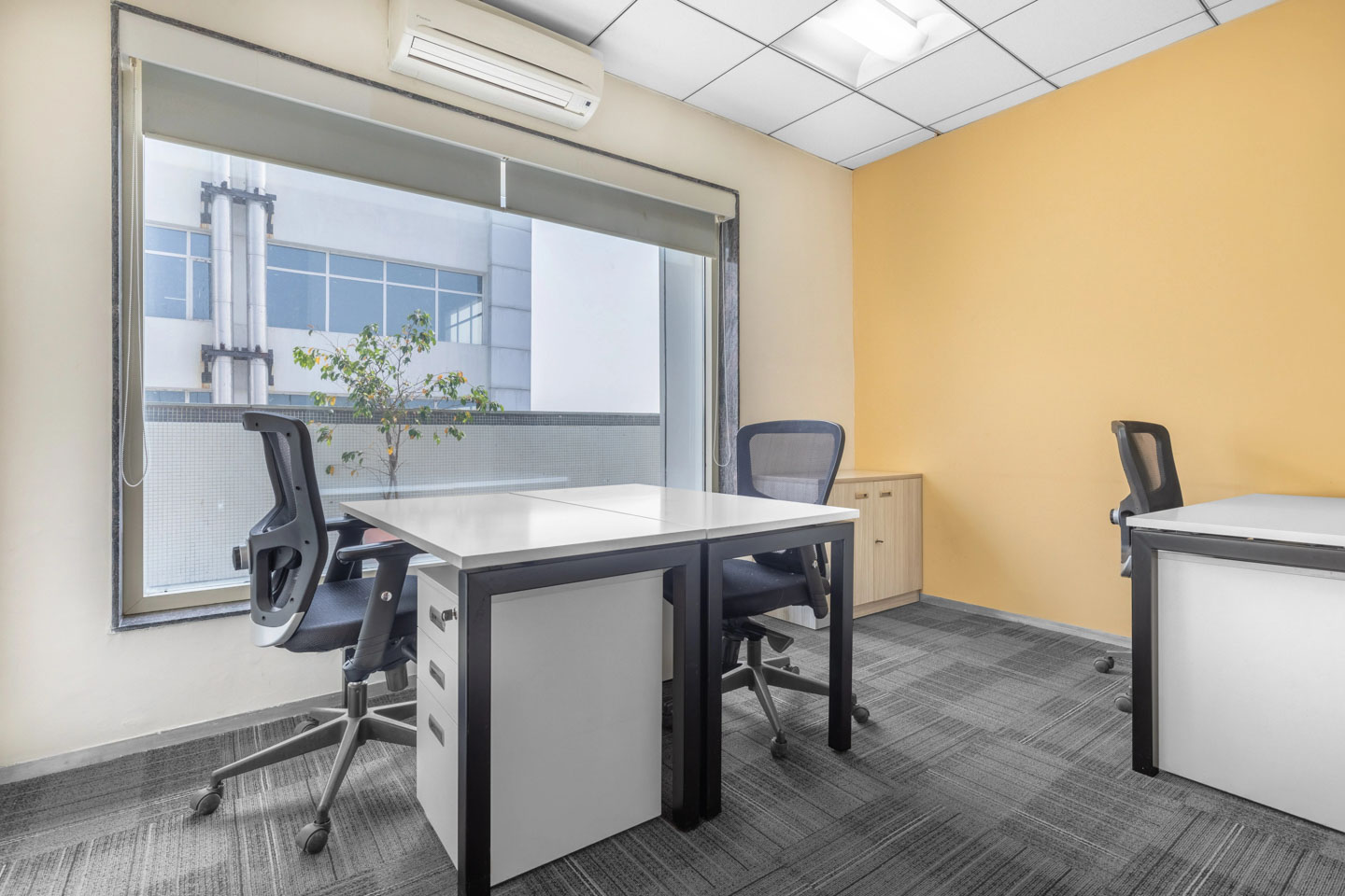 Regus Brilliant Solitaire - Coworking Space and Shared Office Space