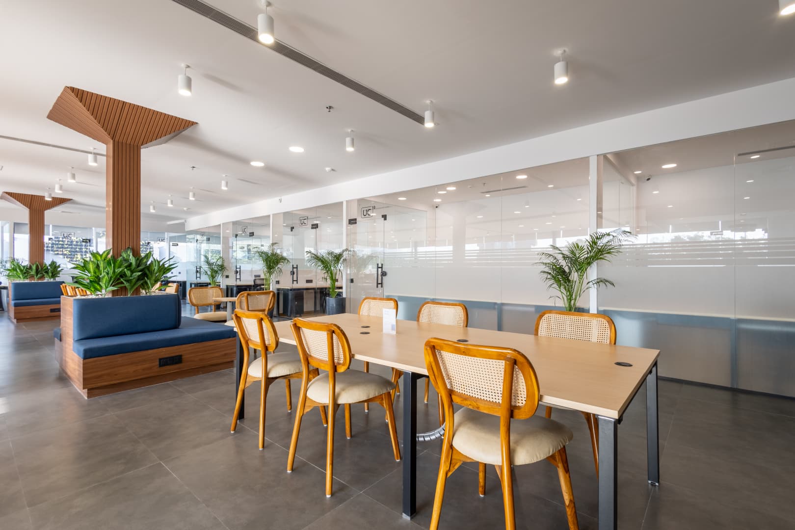 Urban Cabin Cowork - day pass