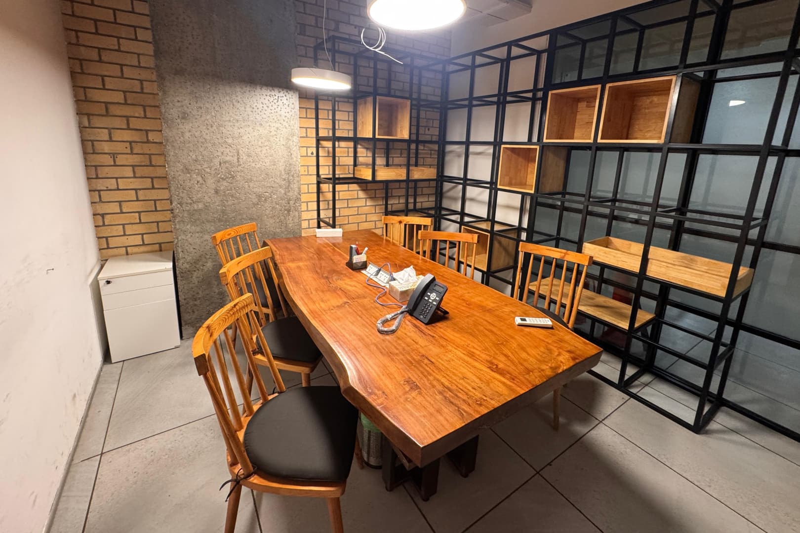 Vatika Business Centre - flexi-desk