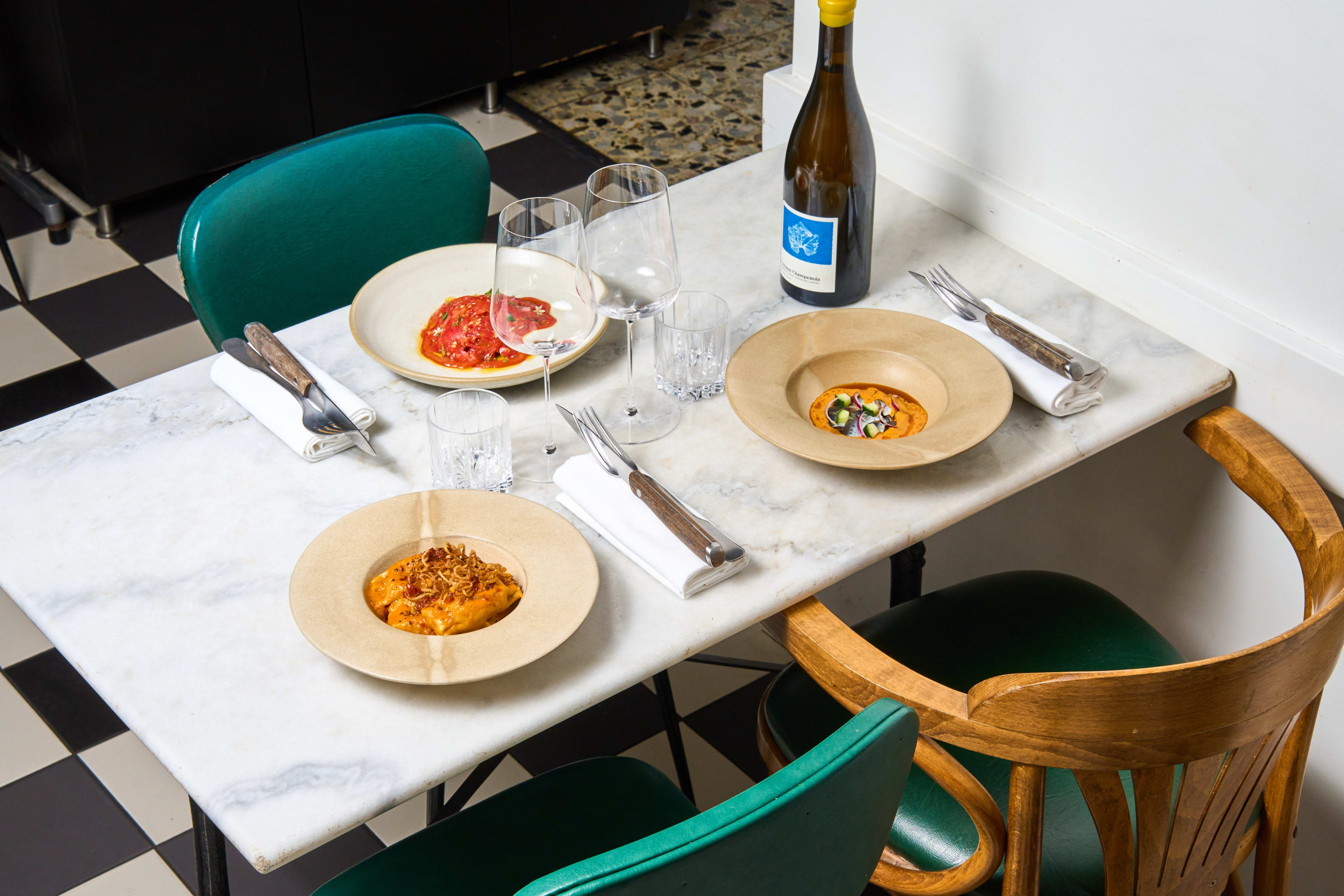 Don’t Leave Paris Without Trying These 10 Must-Try Restaurants