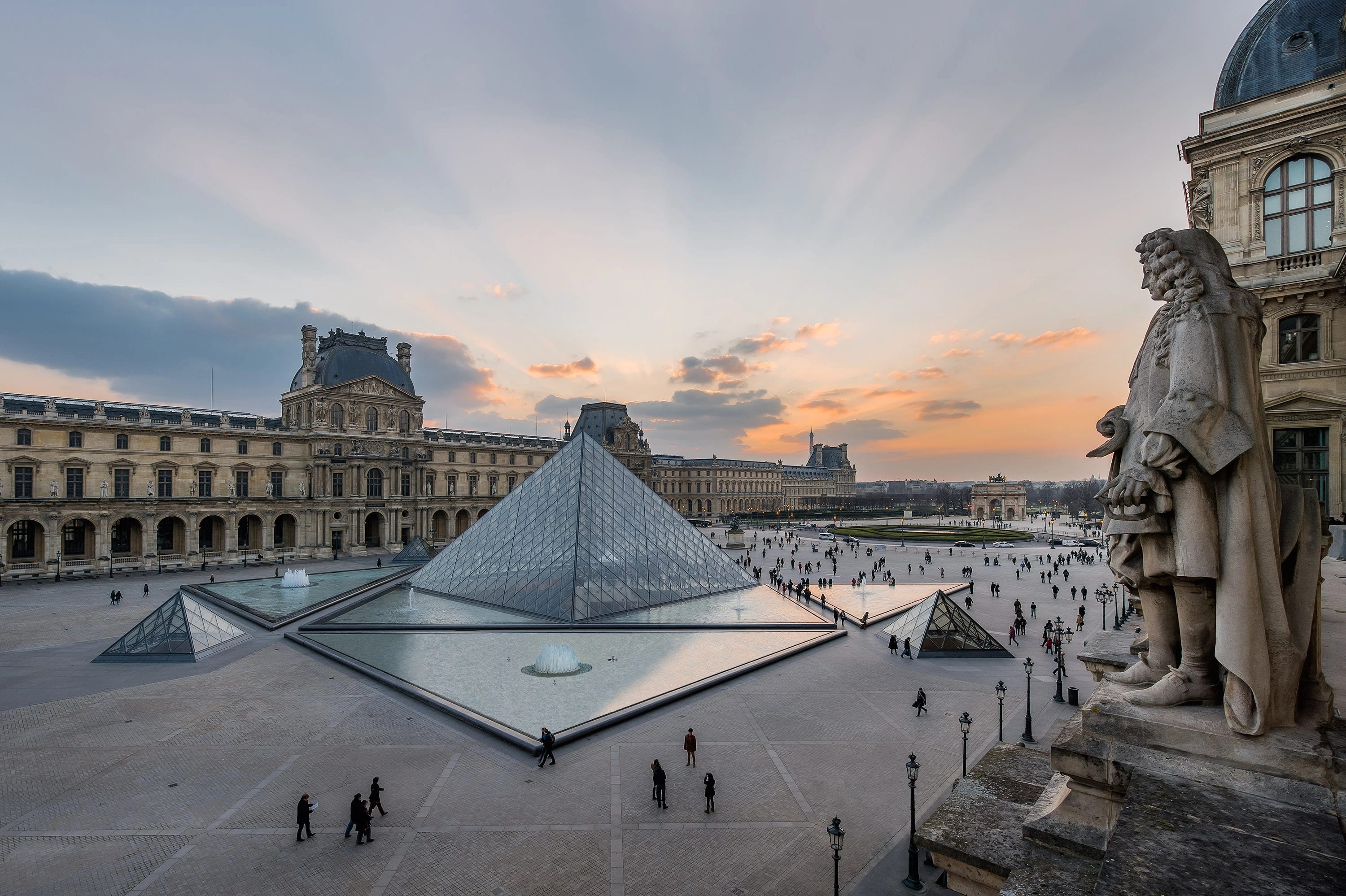 Where to Eat Near the Louvre – 8 Restaurants That Aren’t Tourist Traps