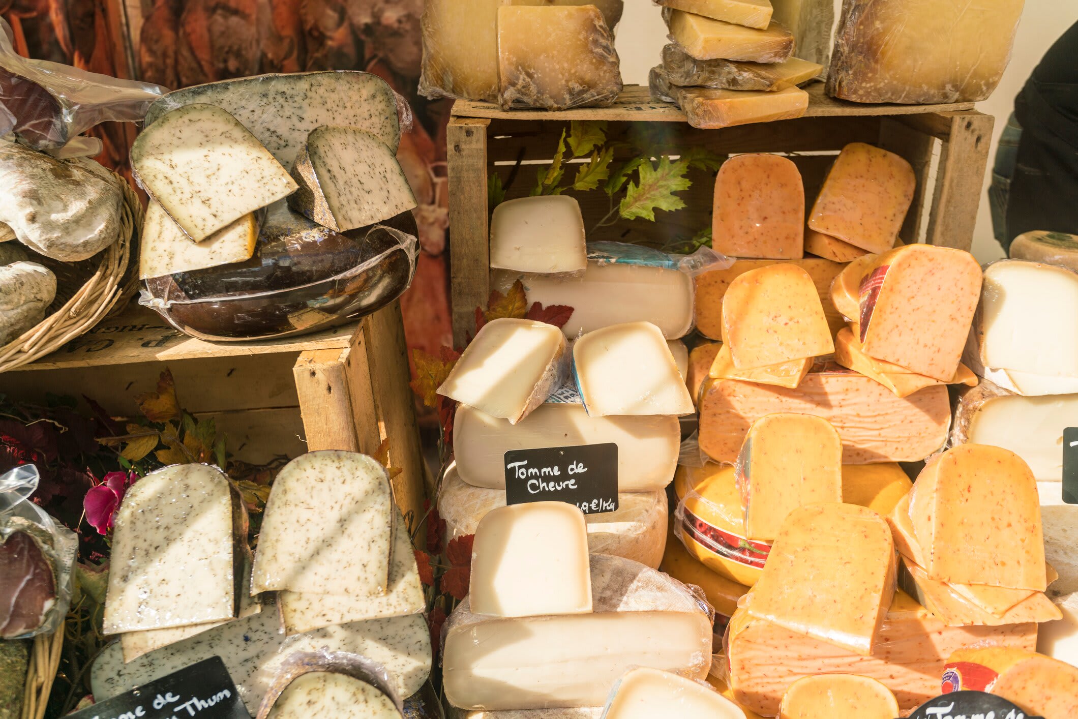 Where to Buy Cheese Like a Parisian – 10 Top Fromageries