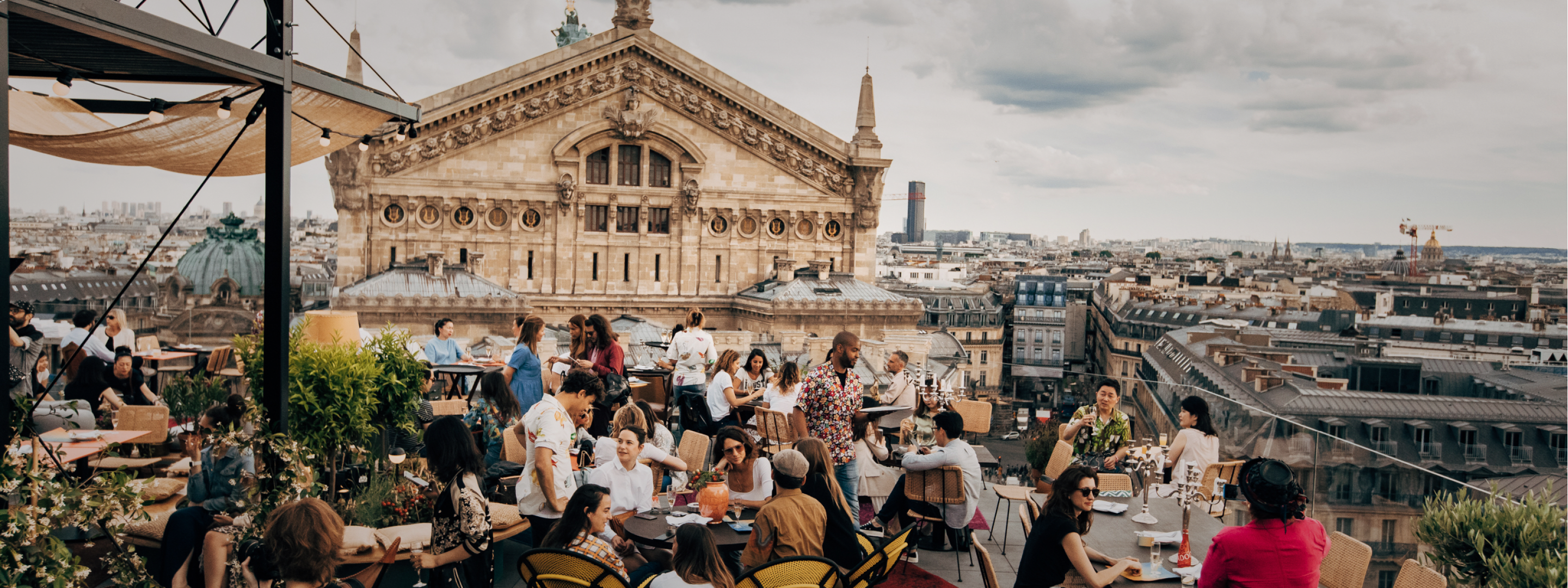 The 10 Best Casual Restaurants in Paris (Laid-Back & Delicious)
