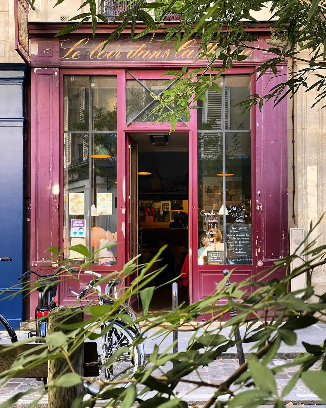 Le Loir dans la Théière