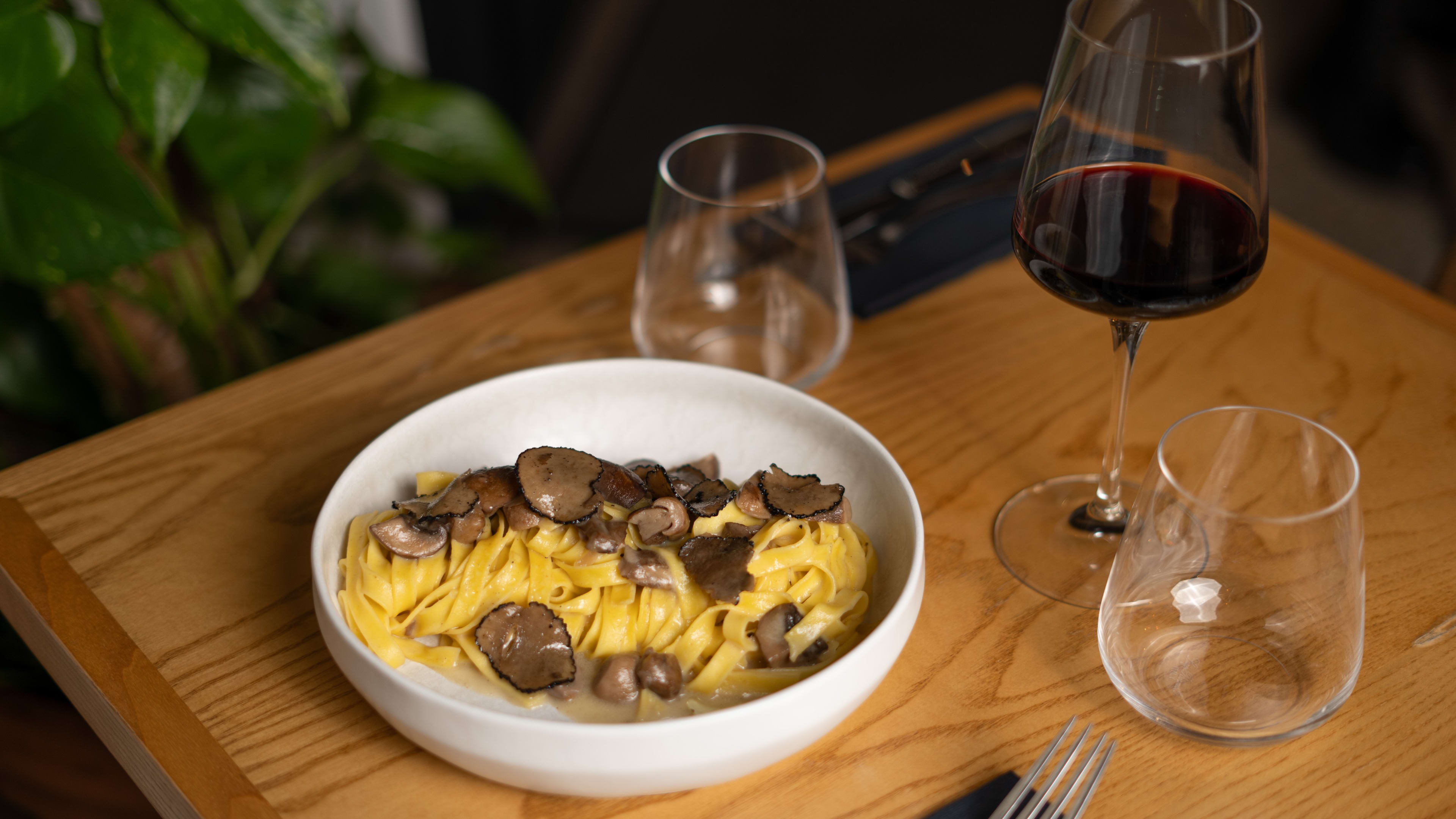 Where to Dine in Style – 10 Nice Paris Restaurants You’ll Love
