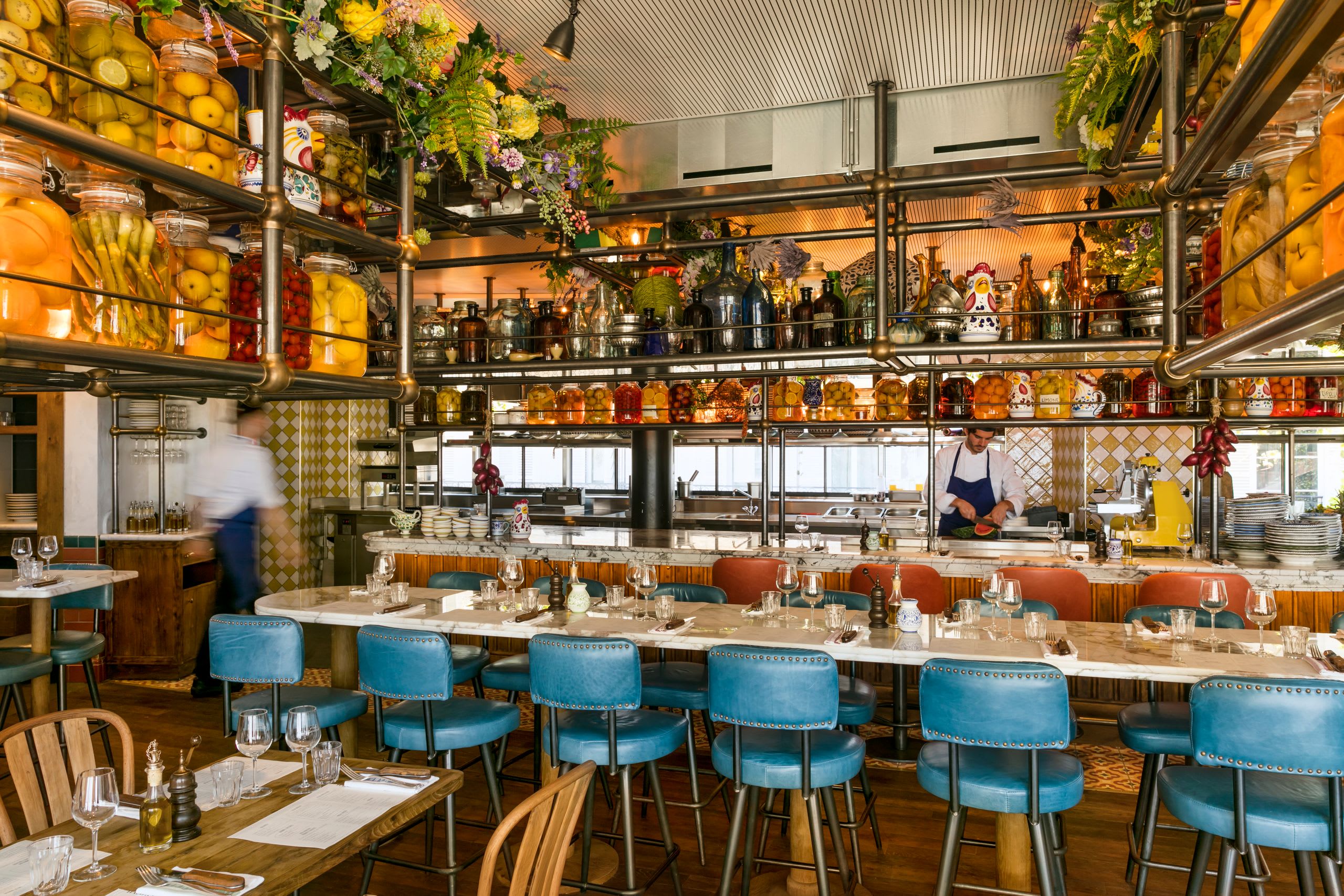 Quirky, Cool, and Full of Flavor – 10 Fun Dining Spots in Paris