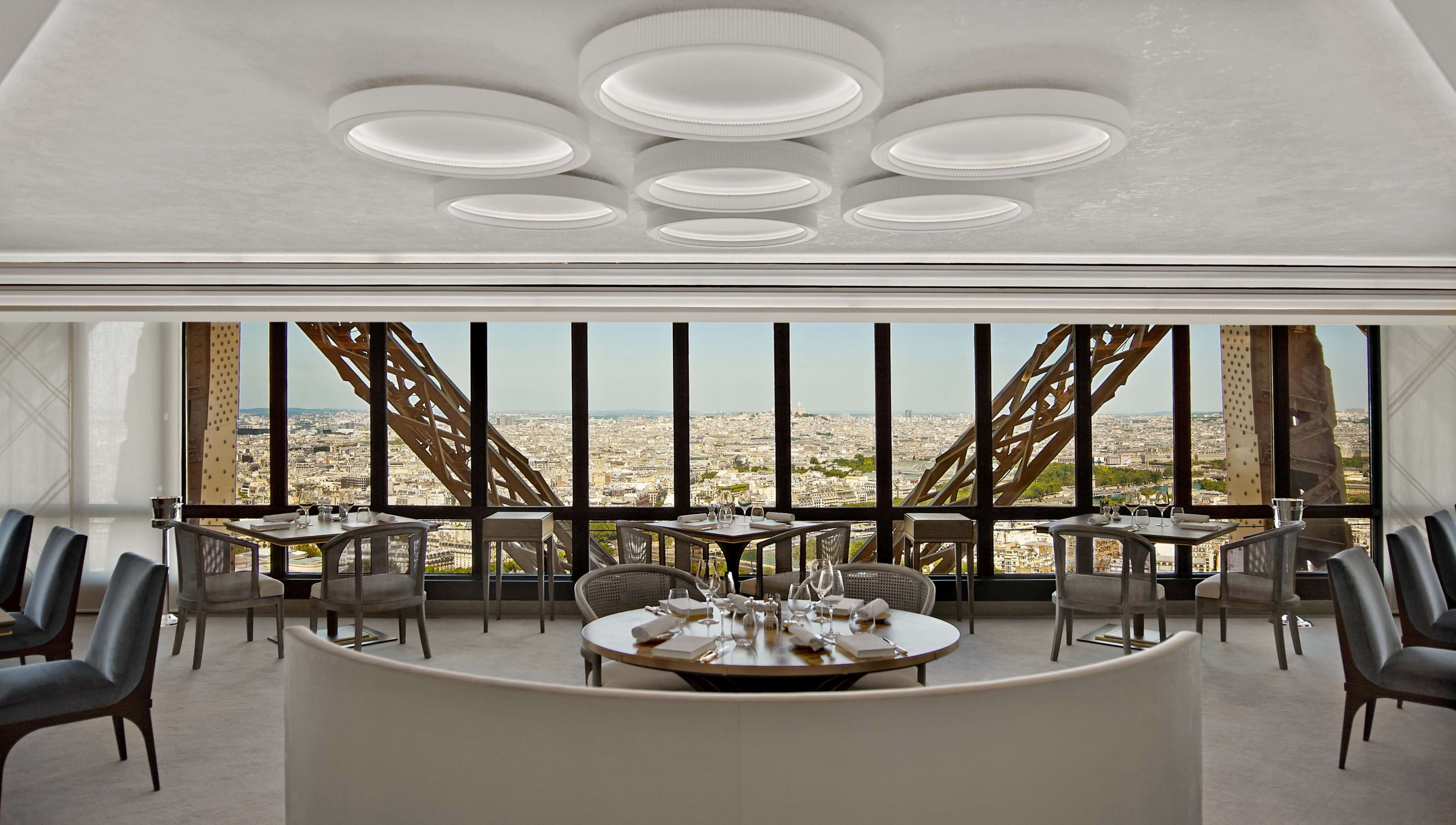 The 10 Best Restaurants Near Eiffel Tower in Paris (That Aren’t Tourist Traps)