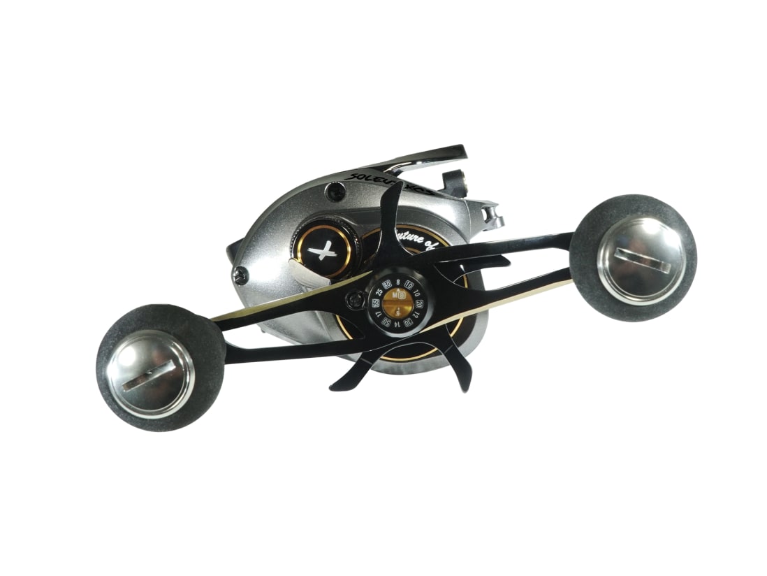 Favorite Fishing Soleus Low Profile Casting Reel