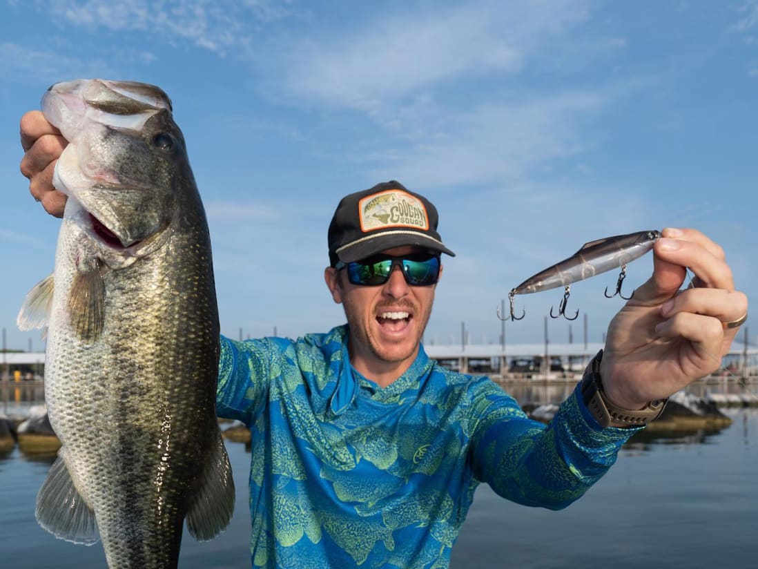 Fishing The NEW Googan Squad 𝙓 Catch Co BUZZBAIT with Lake Fork Guy 