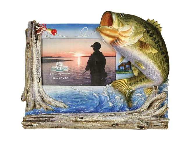 Rivers Edge Wood Bass Picture Frame