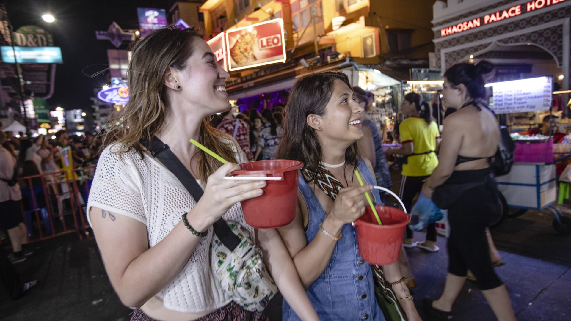 Vietnam, Laos & Thailand: Riversides & Railways