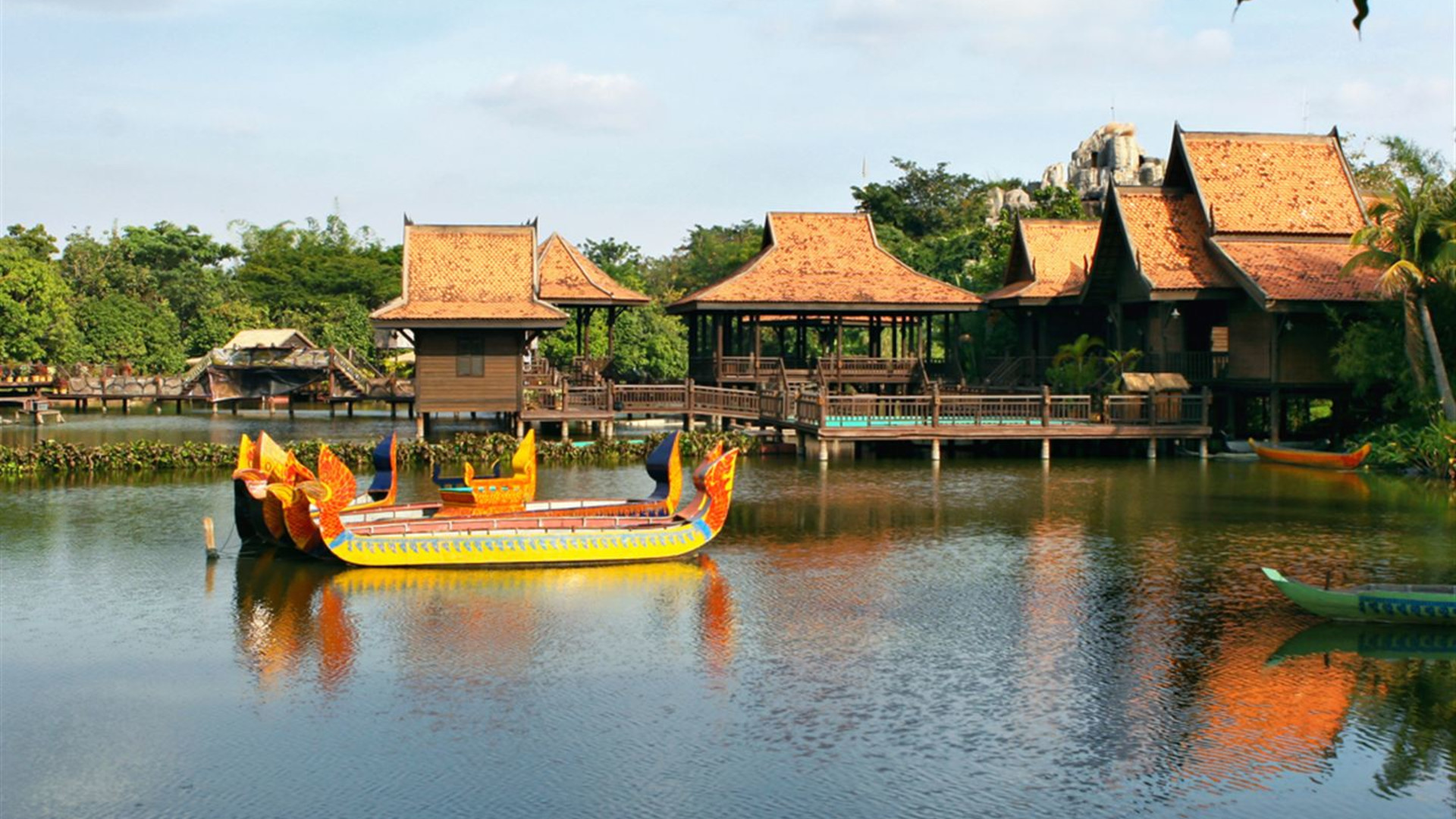 Unterschrift:  Laos und Kambodschas uralte Traditionen