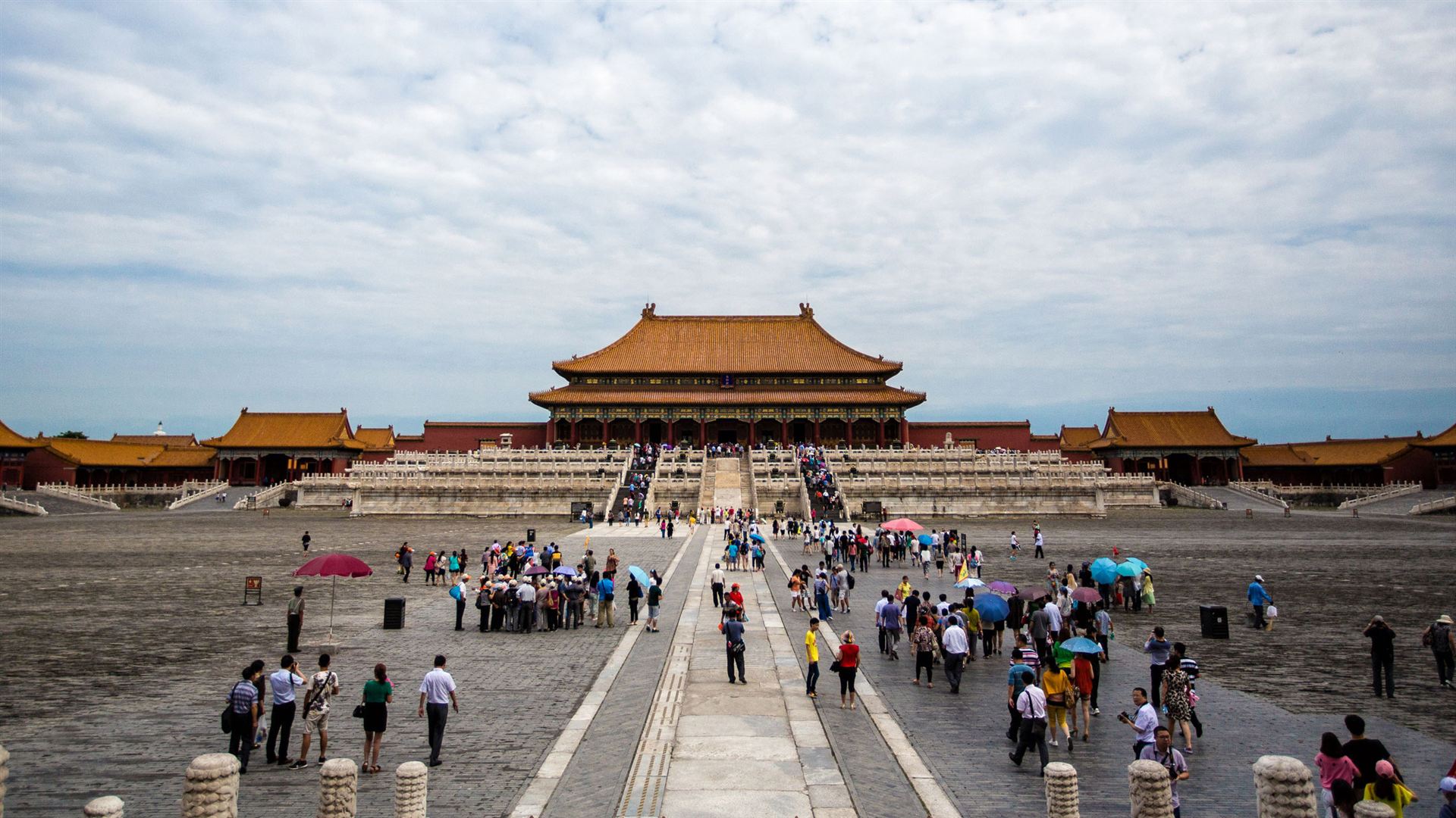 Beijing to Tokyo: The Great Wall & Mt Fuji