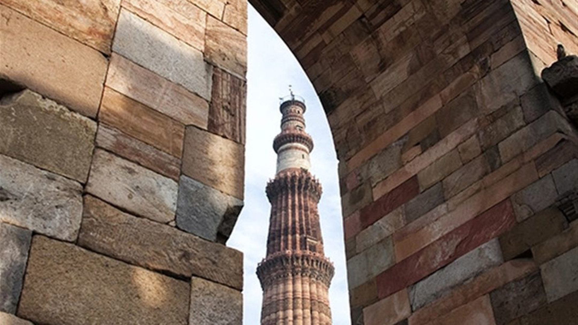 Signature: India's Jaipur, the Taj Mahal, Varanasi & Delhi