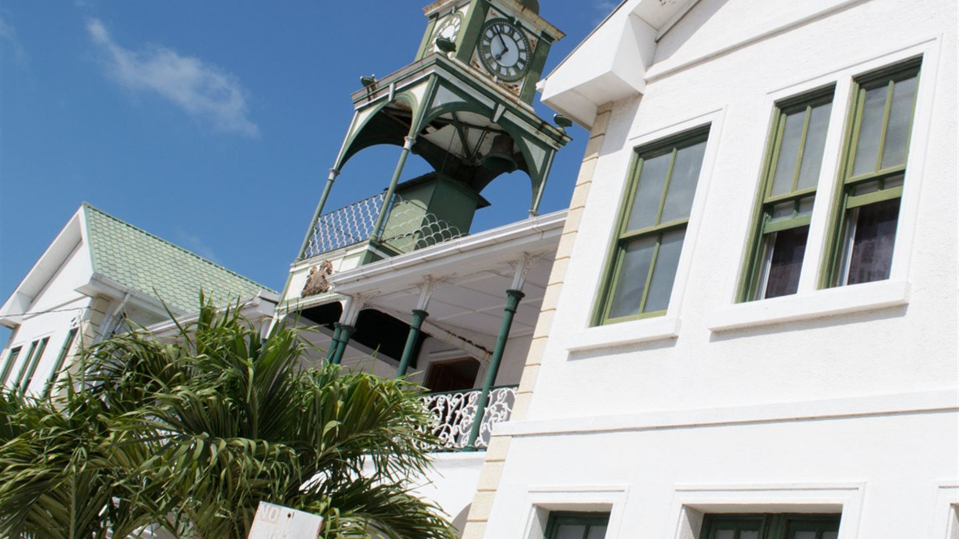 Journeys: Explore Belize