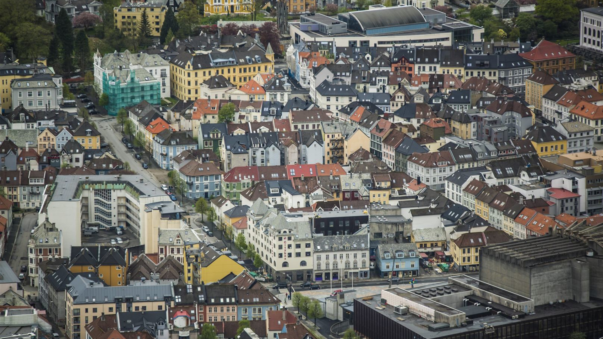 Signature: Norway's Fjords & Mountain Vistas