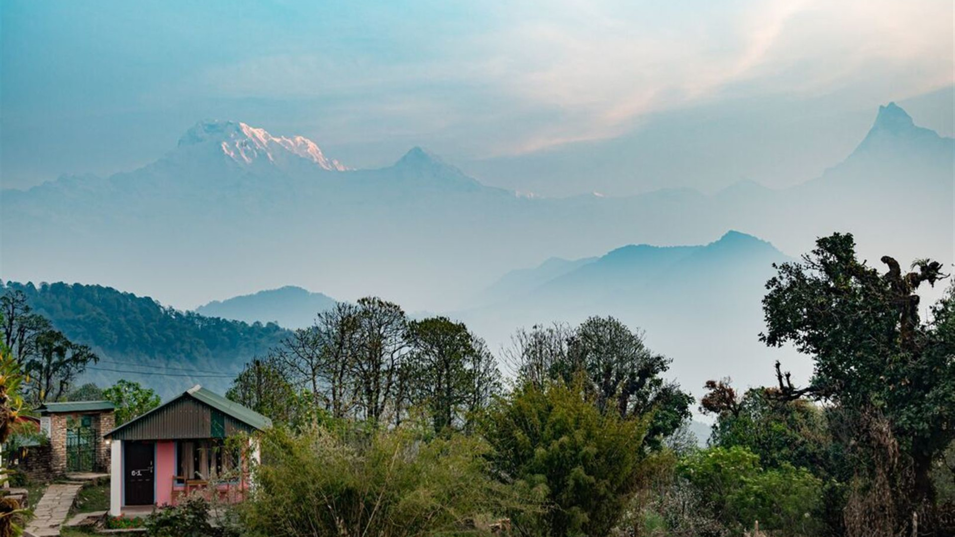 Premium Hiking and Trekking in Nepal's Annapurna region