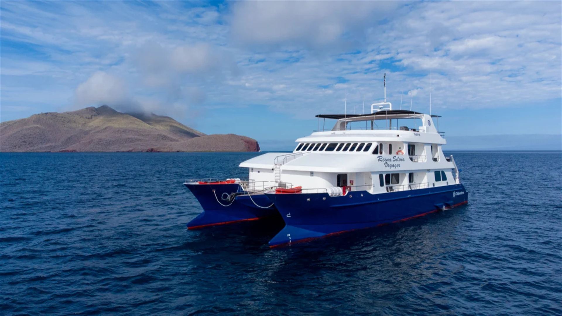 Galapagos – West and Central Islands aboard the Reina Silvia Voyager (Cruise Only)